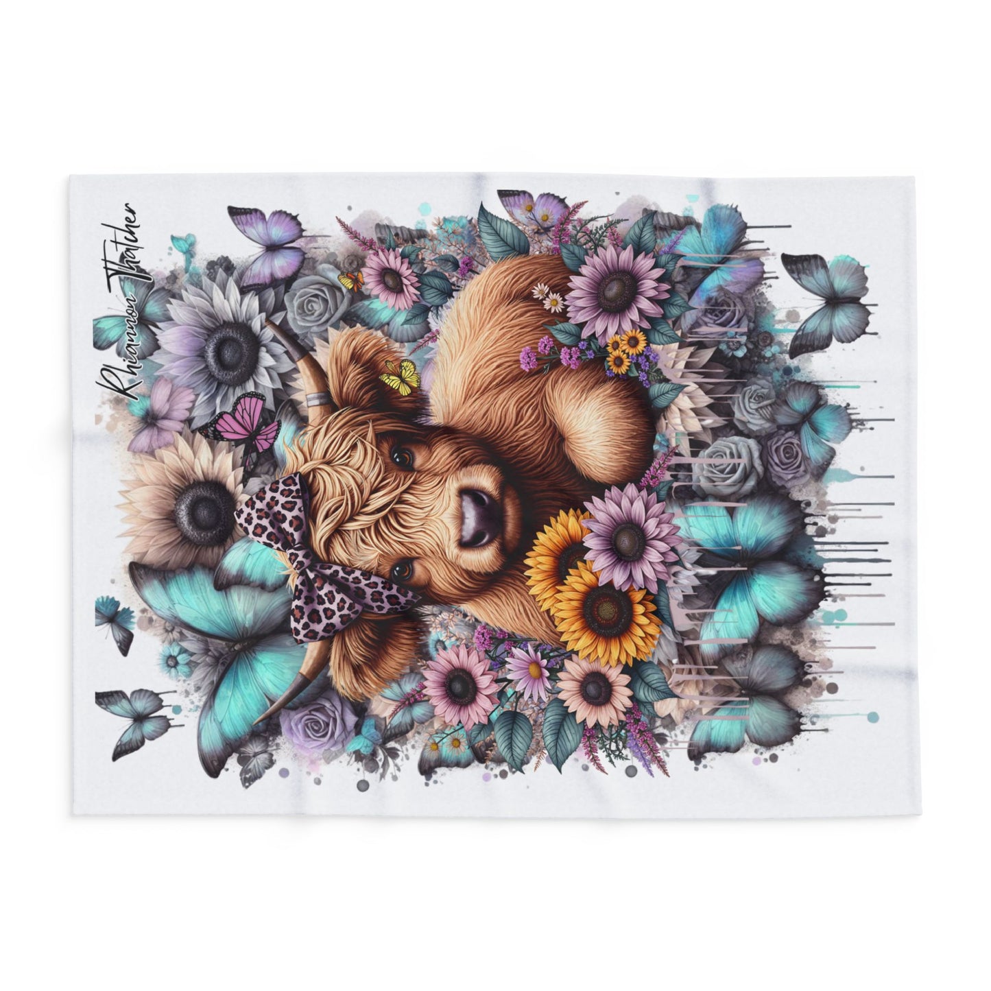 Floral Cow Arctic Fleece Throw Blanket - Cozy Decor for Farmhouse Lovers